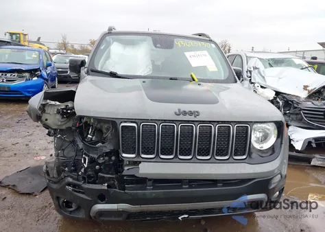 2023 Jeep Renegade Upland 4X4 from USA, damaged, VIN ZACNJDB17PPP38539